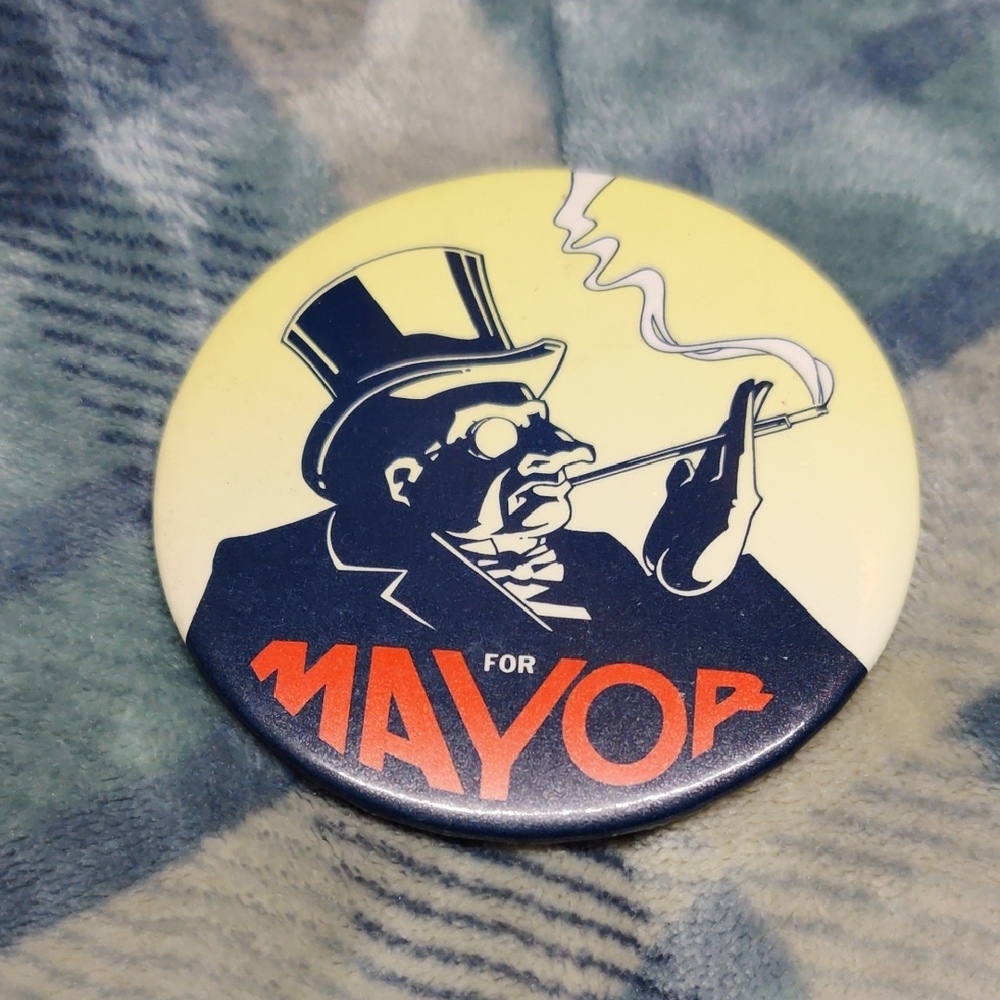 1992 DC Comics Batman Returns Promo Pinback Button
